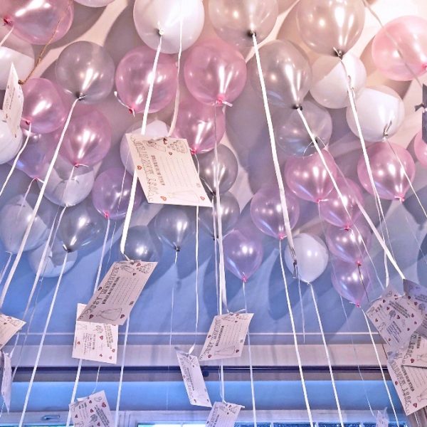 VILLA LEONHART Eventlocation, Hochzeit, Ballons mit Wünschen-1